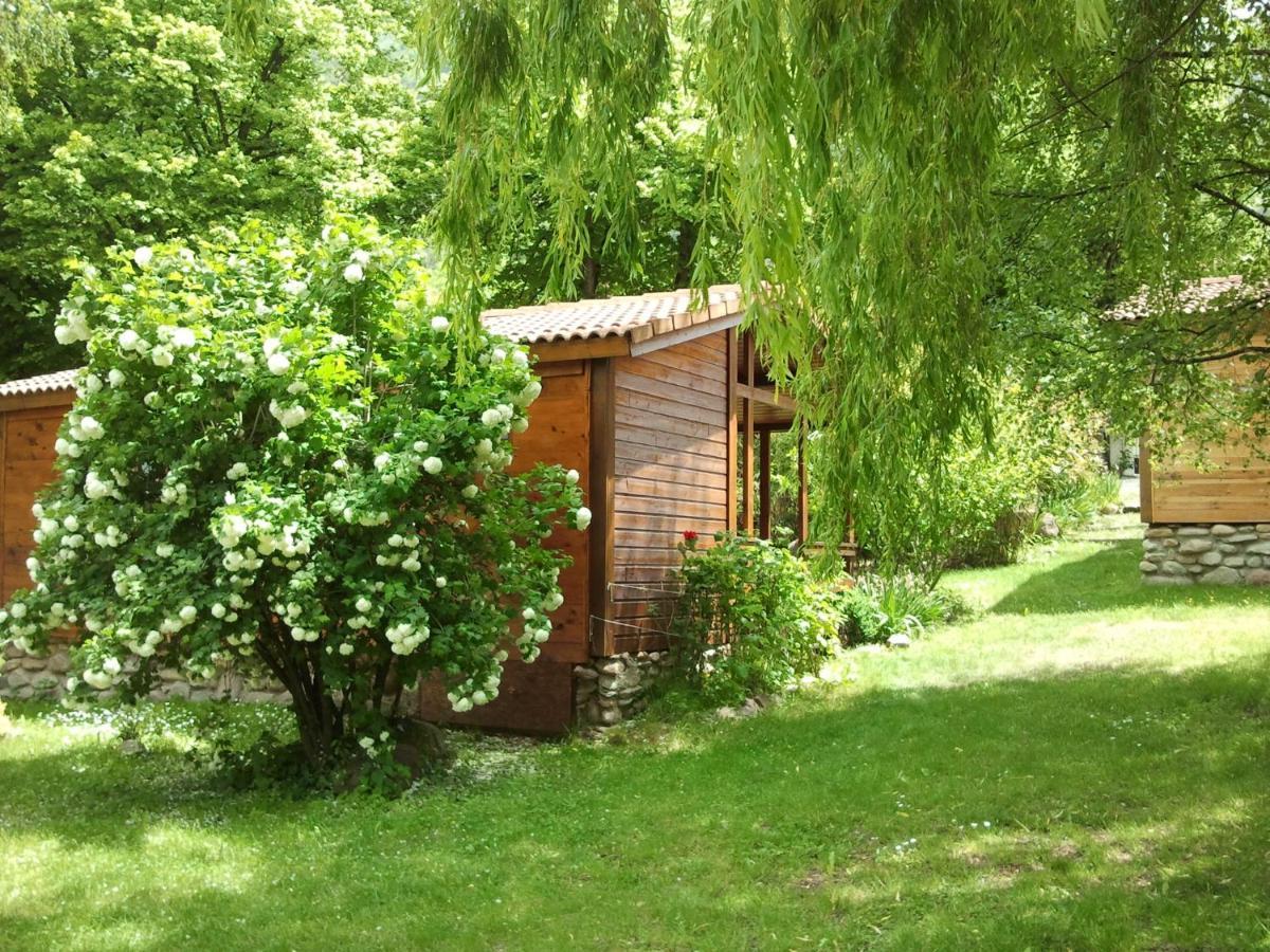 Les Chalets Quazemi A Casteil Ngoại thất bức ảnh